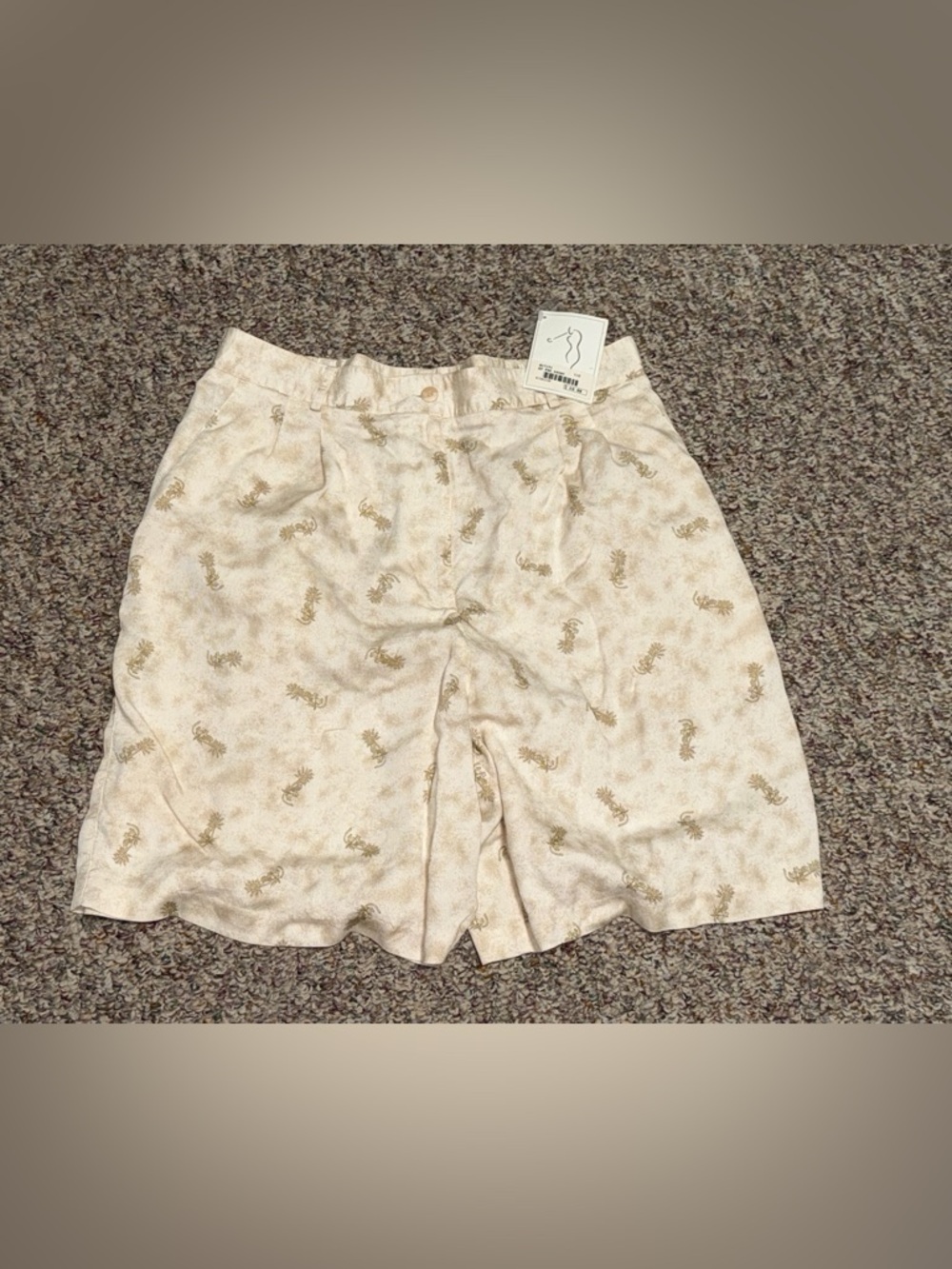 NWT Womens size 16 EP Pro golf shorts Cream‎ Printed Relaxed Shorts